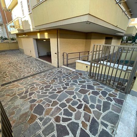 Appartamento Via Dei Fabbri Navali Lido di Ostia Ngoại thất bức ảnh
