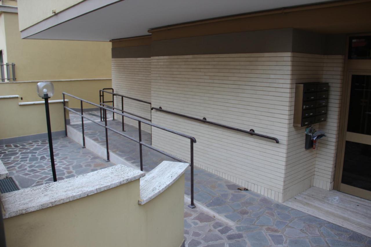 Appartamento Via Dei Fabbri Navali Lido di Ostia Ngoại thất bức ảnh
